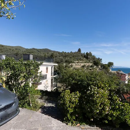 Garden An Seaview By Interhome Laigueglia