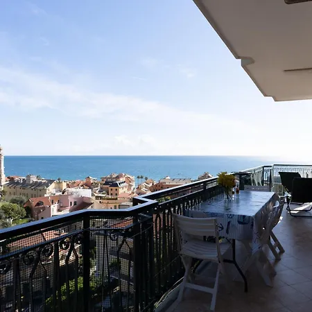 Apartment Garden An Seaview By Interhome Laigueglia