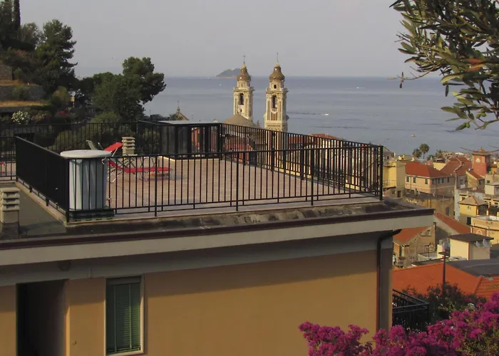 Garden An Seaview By Interhome