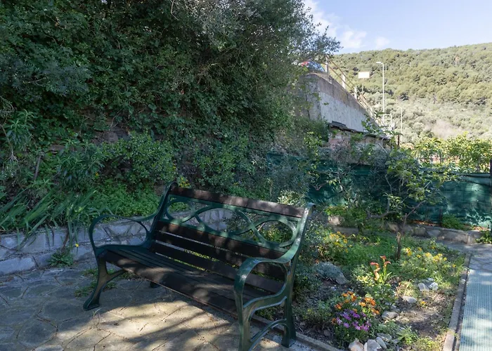 Garden An Seaview By Interhome ライグエーリア